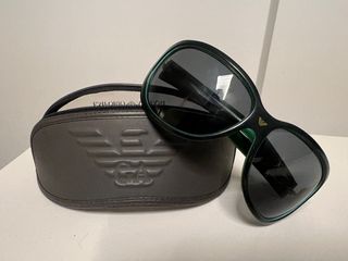 Gafa Armani EA9144S M18 65. Con su funda Original