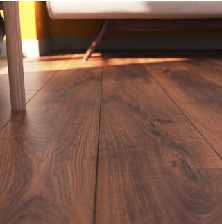 INSTALAMOS PARQUET SUELOS LAMINADOS PVC TARIMAS