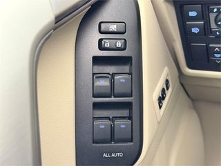 TOYOTA Land Cruiser 5P LIMITED 2.8L T/A 6v (4x4)