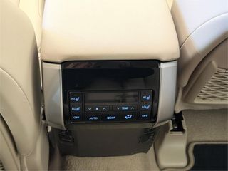 TOYOTA Land Cruiser 5P LIMITED 2.8L T/A 6v (4x4)