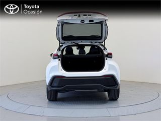 TOYOTA Toyota C-HR Advance