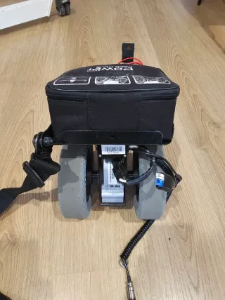 Motor para silla de ruedas con bateria recargable