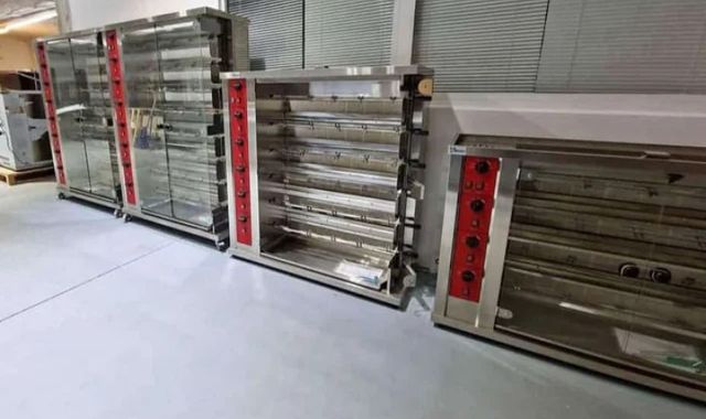 Asador de pollo : móvil 643849808