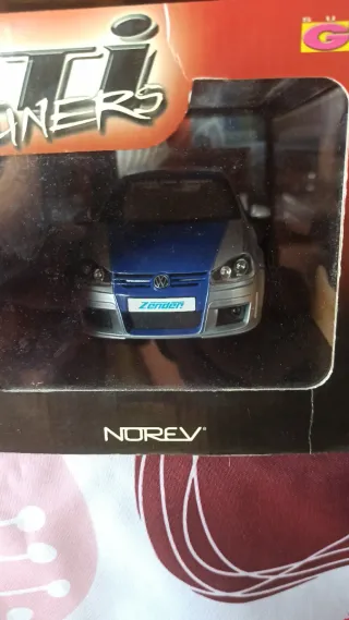 4 Maquetas VW Golf GTI