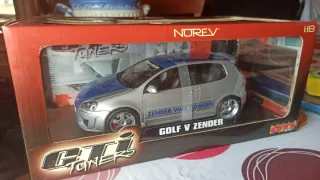 4 Maquetas VW Golf GTI