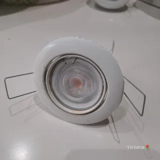 Oculos LED Alógenos