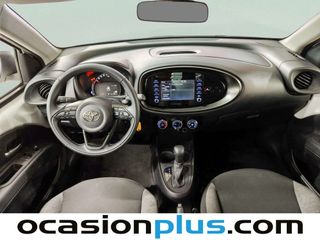 Toyota Aygo X Cross 1.0 VVT-I Play Auto 53 kW (72 CV)
