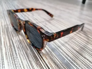 Occhiali da sole vintage tartarugati