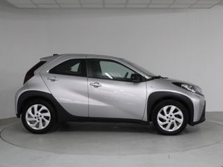 Toyota Aygo X Cross 1.0 VVT-I 72CV Play