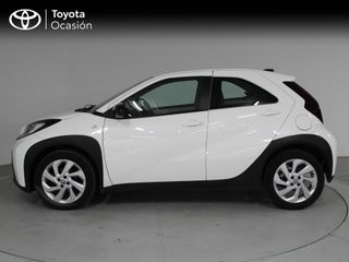 Toyota Aygo X Cross 1.0 VVT-I 72CV Play