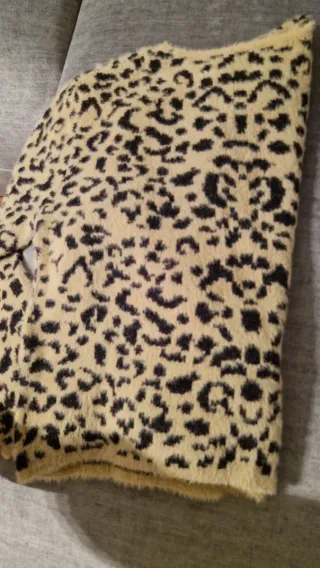 Chaqueta leopardo beige y negra