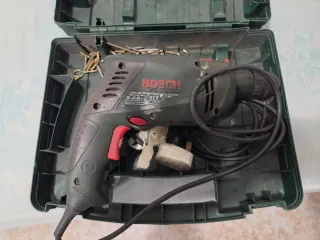 Taladro Bosch con maletín