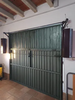 Cancelas de garaje marrones 2,52 de ancho por 2,27