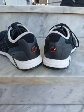 Scarpe trekking Mammut nere