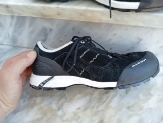 Scarpe trekking Mammut nere