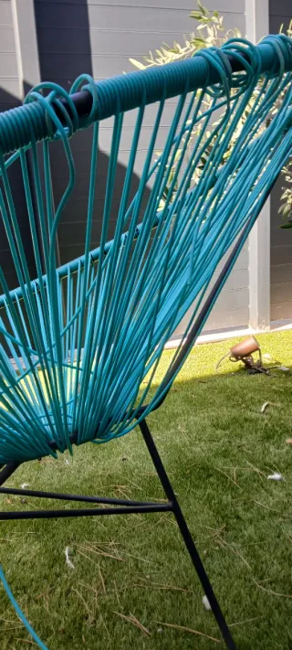 Sillón de jardín en acero y mimbre sintético