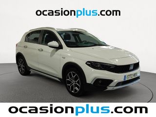 Fiat Tipo 1.5 Hybrid Cross DCT 97 kW (130 CV)