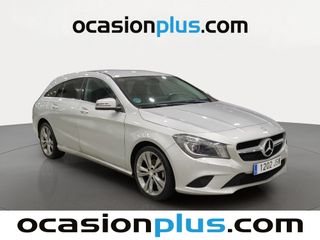 Mercedes-Benz CLA Shooting Brake CLA 200 d Urban 100 kW (136 CV)