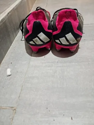 Zapatillas Adidas Predator Futbol Negras Rosas