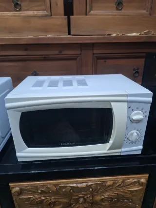 Microondas Taurus Blanco