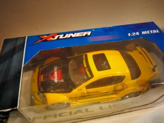 未開封ケントイズ KENTOYS WILDTUNER 1/24 マツダ　RX-8 Kentoys X-Tuner 1/24 Mazda RX8 de segunda mano por 55 EUR en