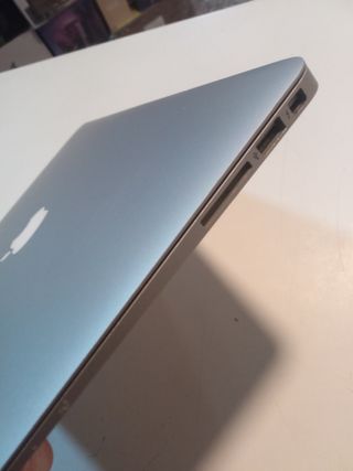 MacBook Air 13 4GB RAM