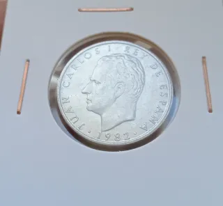 2 pesetas 1982