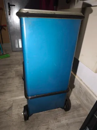 Carro de herramientas HECO azul