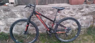 Bici Mégamo 26 Negra y Roja