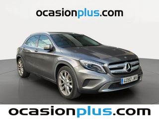 Mercedes-Benz GLA 200 d Urban 100 kW (136 CV)
