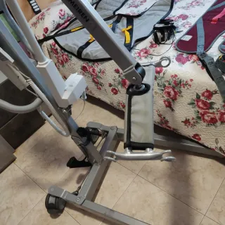 Grúa minusválidos soporta 150 kilos con dos arnese