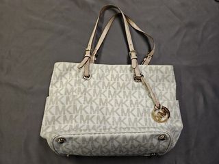 Bolso Tote Michael Kors Blanco y Dorado