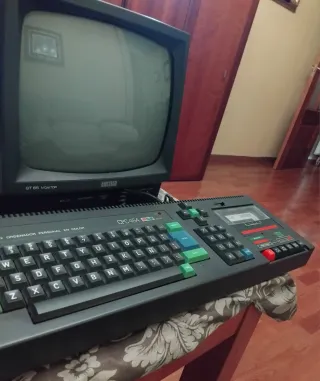 Computer Amstrad CPC 464