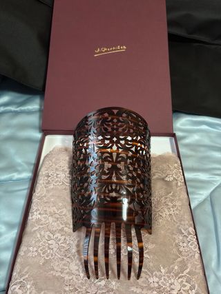 Vestido mujer + Mantilla + Guantes + Peineta