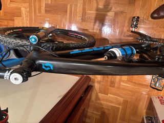 Bicicleta Scott 27.5 Doppia Sospensione in Carbonio