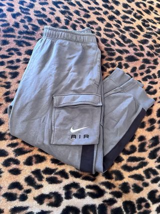 Pantalón Chándal Nike Air Cargo Gris Neo