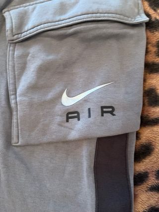 Pantalón Chándal Nike Air Cargo Gris Neo