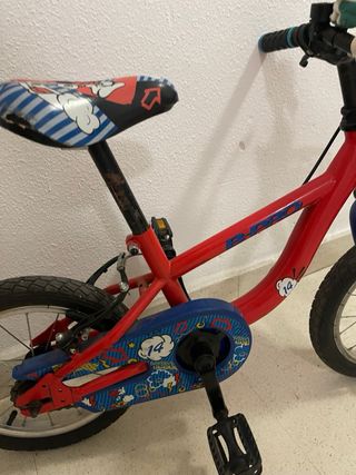 Bicicleta Infantil Roja y Azul