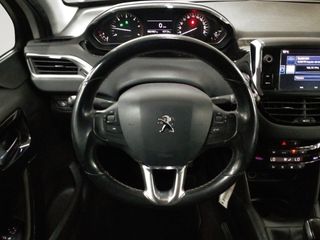 Peugeot 208 Allure