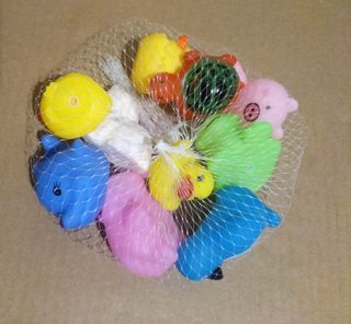 Juguetes de baño para bebés