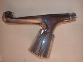 Grifo de Fregadero Metálico