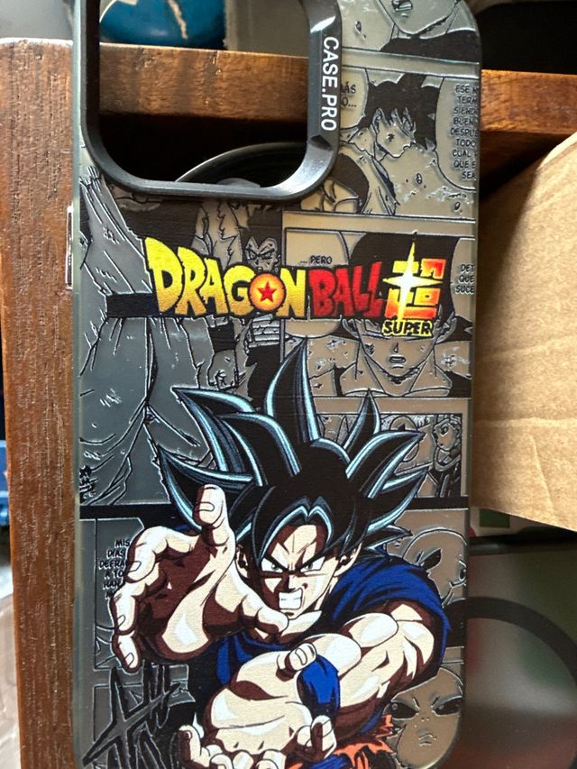 Funda iPhone 15 Pro Dragon Ball Super