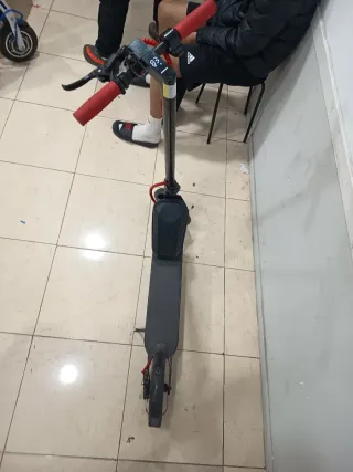 Patinete Eléctrico Pro 2 Negro/Rojo