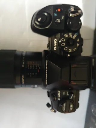 Olympus OM-D E-M1 Mark II