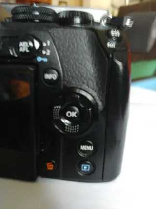 Olympus OM-D E-M1 Mark II