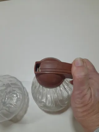 2 Vecchie Bottiglie in Cristallo