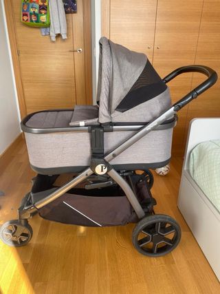 Peg Perego YPSI gris + capazo + extras