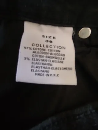 Pantalones vaqueros negros flare T-38