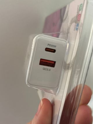 Cargador de pared para USB-C