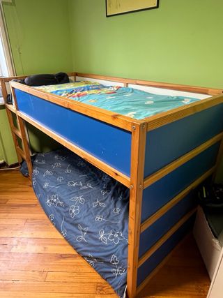 Litera IKEA madera y azul